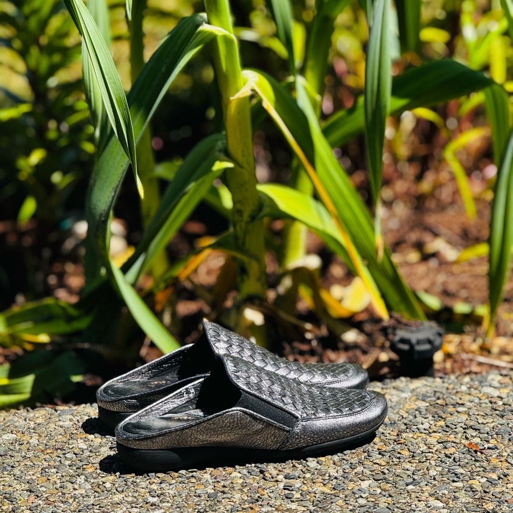 Sesto Meucci Black Mules